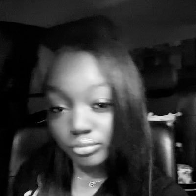 follow me on Instagram @theyyyluv.haylie 💕