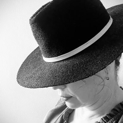 michell31853428's profile picture. 