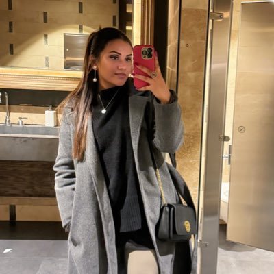 kristinamythigh's profile picture. htx ♐️ | utsd 🦷