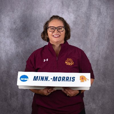 The University of Minnesota Morris golf teams are a member of the NCAA Division III Upper Midwest Athletic Conference.