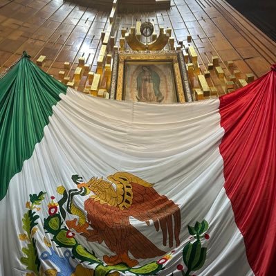 CcyValderrama's profile picture. “El mundo no conocerá La Paz hasta que no conozca Mi Misericordia”. Abogada Corporativa y Directora de Mundo Católico Tv