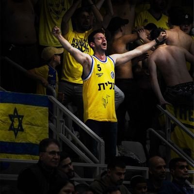 קובצ'י בלי א'. מכביסט; אח לסמל; מילואימניק; ניקוד חוץ 217; אלוף ראש פינה באכילת קרמבו לעונת 2002/3; מצייץ עם הגב לסל;