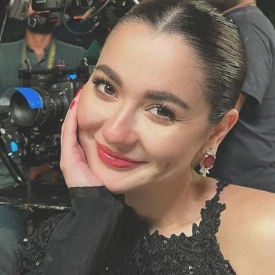 Hania Amir 🩵