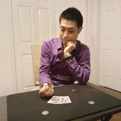 坂バカロードバイク乗り & マジックは
カードとコインが大好き(Armando Lucero & Moritz Mueller信者)😍
マジシャンになりたくて修行中
最近はコーヒー沼にもハマり中
一番影響を受けたマジシャン
Armando Lucero
人生で一番影響を受けた人物
Michael Jackson