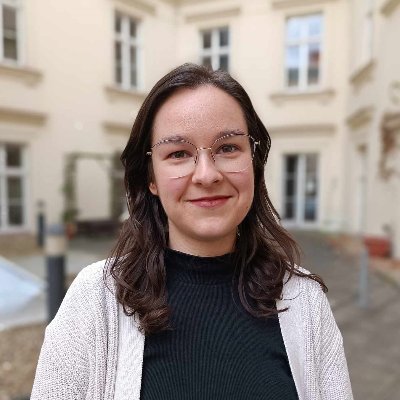Postdoc researcher at @soc_muni @MUNI_FSS │Sociology of family, demography, marriage & relationships │@dominikasladka.bsky.social