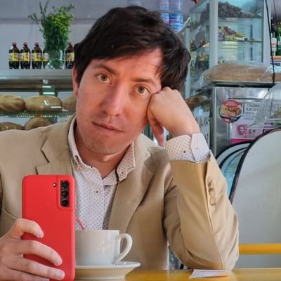 De pequeño era pelirrojo, ahora ya no. Administrador Público - Especialista en Estado, Políticas Públicas y Desarrollo Uniandes