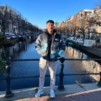 JS (@jolassutherland) 's Twitter Profile