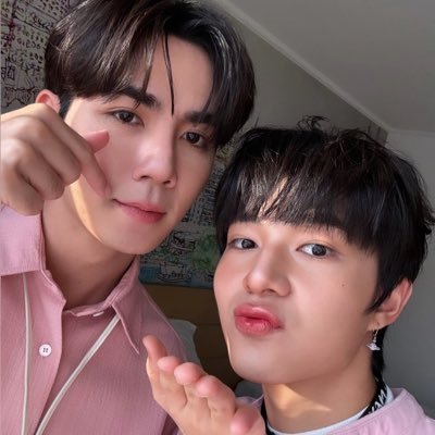 ASitthiarcharn's profile picture. #ข้ามฟ้าเคียงเธอ #ดับแสงรวี @zee_pruk @CwrNew ไม่รู้ว่าใช้คำว่าคู่จิ้นจะถูกต้องไหม หนูรู้สึกว่า หนูกับเฮียก็เป็นพาร์ทเนอร์ที่ดีที่สุดในชีวิตหนูแล้วคับ