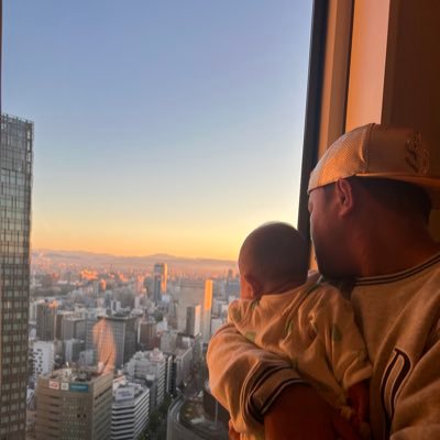 2022年9月結婚👰♀️ 2023年7月出産👶 2023年12月スキルス胃癌8時間手術。2025年2月残胃に新たなスキルス2個2度目の手術(ESD)2025年4月卵巣遠隔転移。腹膜播種。抗がん剤効かなかったら余命半年。旦那と2歳の娘のために絶対生きたい。1日でも長く生きたい。Amazon欲しいものリスト↓