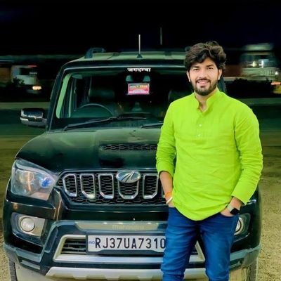 Politician (Student leader)
होई सोई जो राम रचि राखा !
हर हर महादेव 🚩