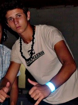 me siga q  levo vcs pro caminho do d luxo