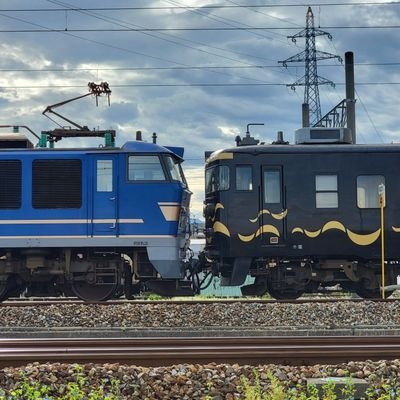 富山の鉄道好き。
主に鉄道関係のことをツイートしています。RT多めです。よろしくお願いします。