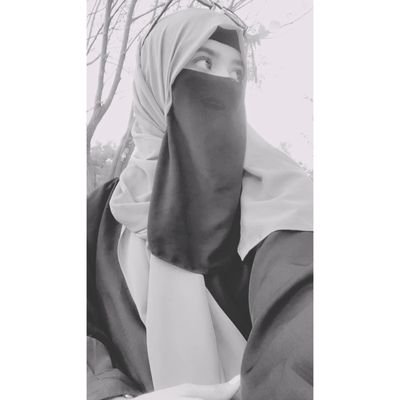 shutupyar0's profile picture. 