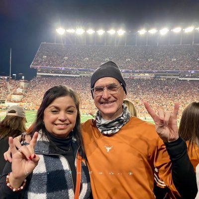 🤘Hook’Em Horn, Century Cyclist, Marathoner, Zwifter, Longhorn Fan of all UT Sports, Always Pushing the Limit with Exercise, No Quit in this Guy