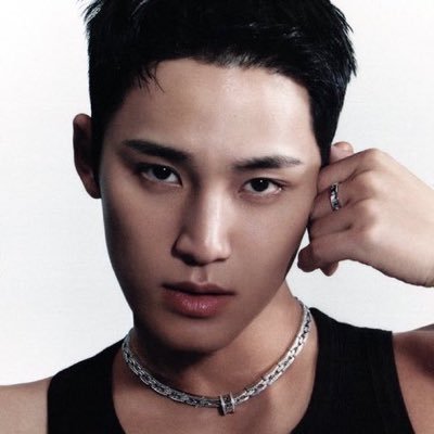 ….. gyujunchan luv bot ♡