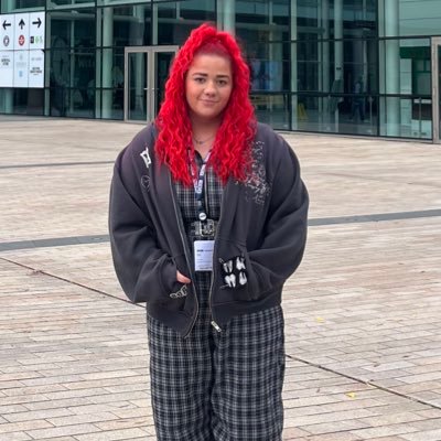 BBC Prodcution Apprentice @bbccwr  - idk what ur ment to do on this app tbh but slay ✨