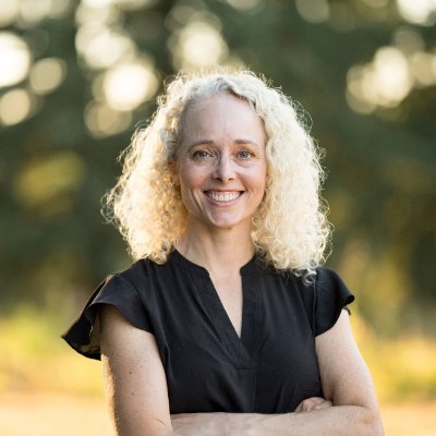 DiarrheaRD's profile picture. Author of The Diarrhea Dietitian. Loves working with those w IBS, IBD, & diarrhea. Transparent & authentic. Mom of 3. Marathoner. Has IBS & celiac dz.