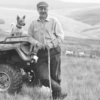 Dairy Farmer, Award winning Master Thatcher, 6 x speed milking champion. Autistic #bekind. Live and work on Brian Darchers Farm. North Yorkshire.