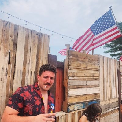 24TReilly's profile picture. Freedom Enjoyer