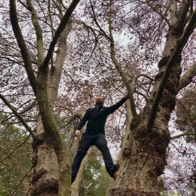 DavidGarcia0102's profile picture. porteño, ex portuario y ahora minero. Papá de Cata y Maite, compañero de Xime