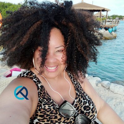travLiQ's profile picture. Go from Daydreamer to Jetsetter! Explore the world with Grace and Ease. Unleash your inner Jetsetter. Get the FREE Jetset Gems Playbook now. 
https://t.co/9fyqPPlNh7