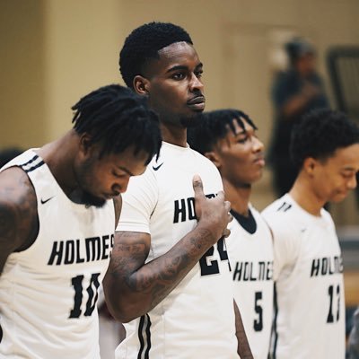 HOLMESMBB🐶 Mississippi juco 6”7 F. contact info (501-256-3514)