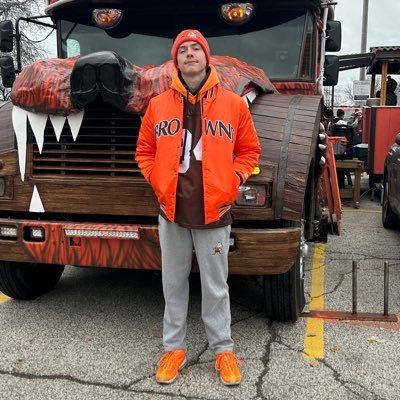 Biggest Browns fan out there GO BROWNS🟠🟤🐶 Season Ticket Holder Section 539 Muni Lot for life GO CAVS AND GUARDS