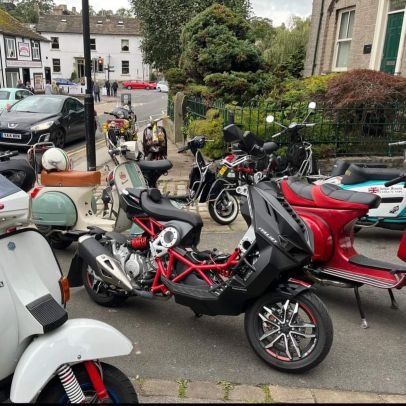 Scooters/Rallys/Northen Soul/#scooterlife4yorkshire .follow all scooter related accounts mostly.(Married)