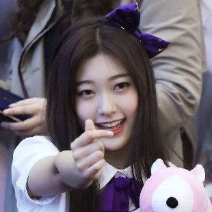 eriboxd's profile picture. #studytwt & #booktwt | 08 line