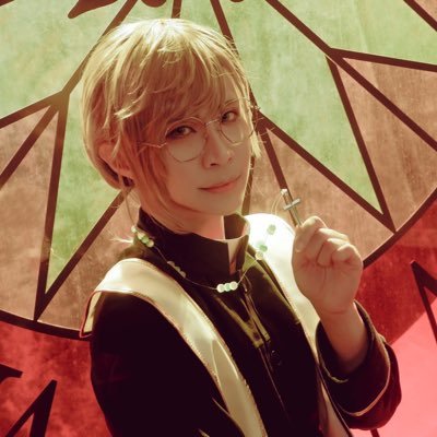 ㄨㄊ｜ 20歳⬆️ ｜TW｜ cosplayer｜中国語、ENG、日本語おkです👌｜イスII沼 💕 FGO ｜にじさんじ｜刀剣乱舞｜明日方舟