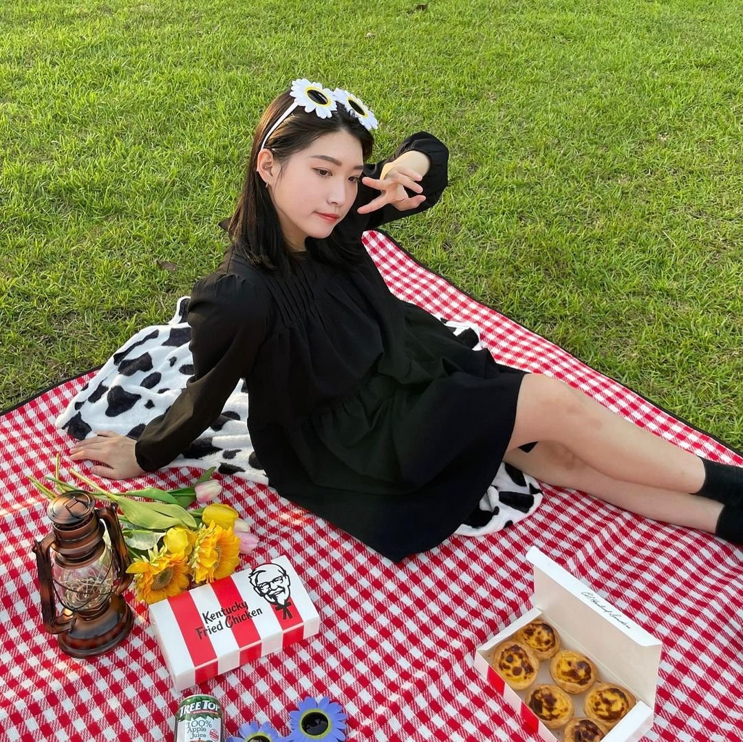 My name is Susan and I am 31 years old. Nice to meet you. I am from Taiwan and now I am in Seoul https://t.co/5pDcU7pEot