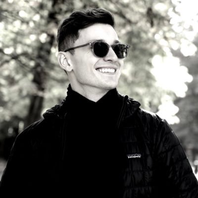 tom_lesz's profile picture. 