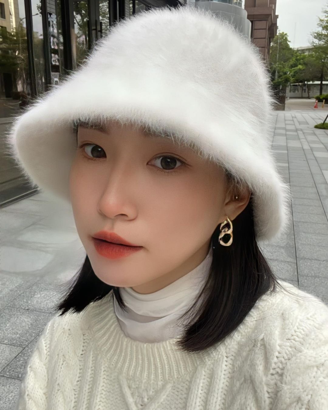 My name is Susan and I am 31 years old. Nice to meet you. I am from Taiwan and now I am in Seoul    https://t.co/UTsL1B0BPa