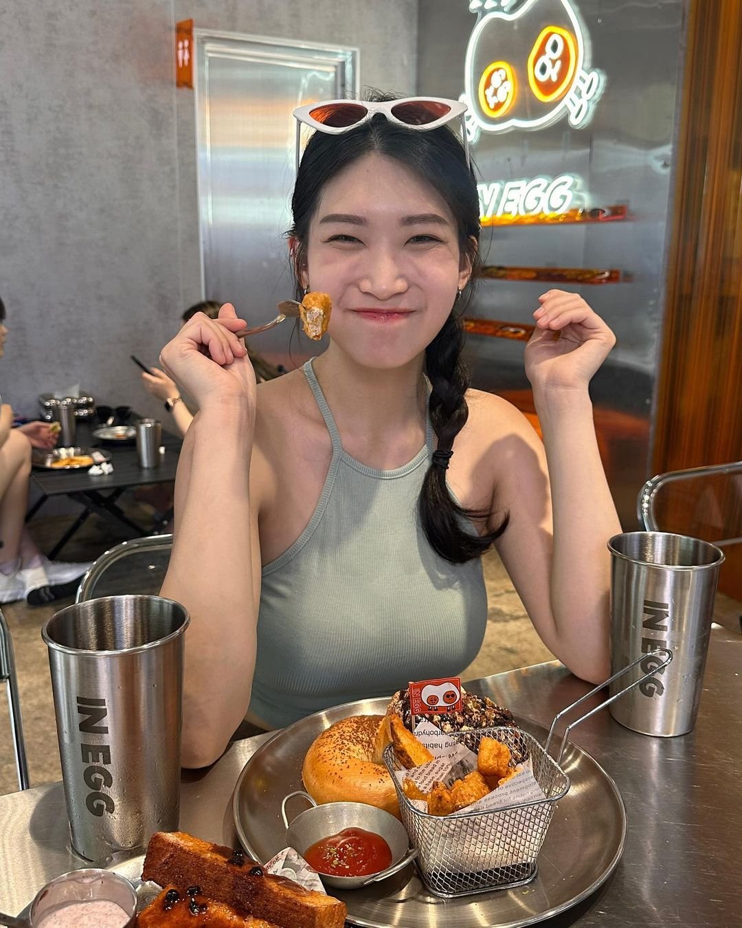 My name is Susan and I am 31 years old. Nice to meet you. I am from Taiwan and now I am in Seoul    https://t.co/wv9grjlXjY