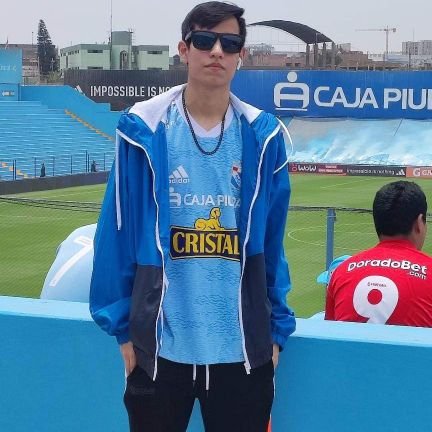- 22 🌟
- RIMAC 
- ❤️=⚽+ Salsa
- Hincha del equipo más grande del Perú: Sporting Cristal💙🎽