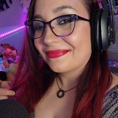 VO Actress | 'Dagger' On @NightShiftCast | Streamer @Twitch | @GeekishGlitter & @Palia Partner | Mother Of Foster Dogs | She/Her | RavysDen@gmail.com