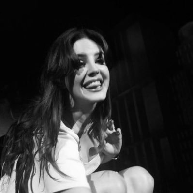 obsesedwithlana's profile picture. 