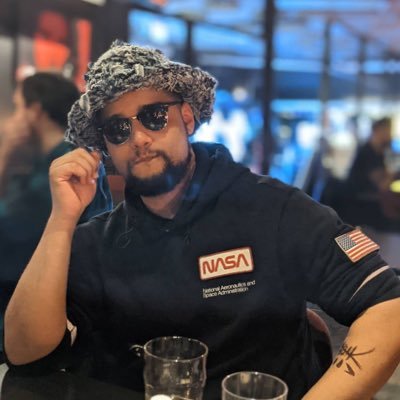 🇸🇪 🇬🇧 🇯🇵 | constant existential crisis | tweets for shits and giggles | hello lgbtq community 🏳️🌈