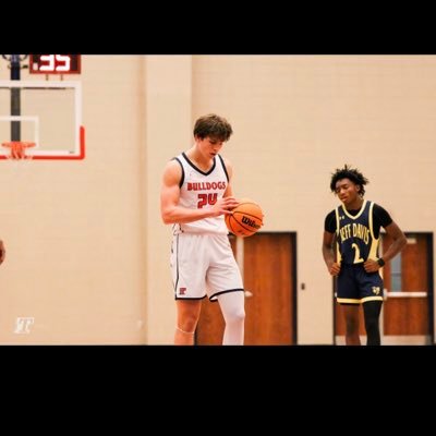 class of 26, 6”6 210 pounds PF/C /toombs county highschool