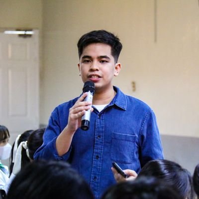 migsguevarra_'s profile picture. unbesiegbar.