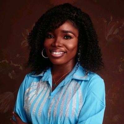 COMMUNICATOR||EDUCATOR||ENTREPRENEUR||DIGITAL LOVER||UITE