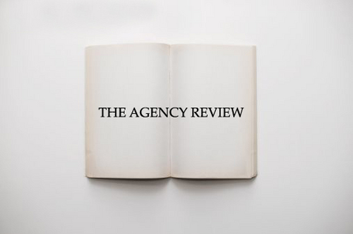 Since 1/1/12, posting weekly reviews of books relevant to the advertising industry - you know, humour, history, advertising, everything. Plus interviews & more.