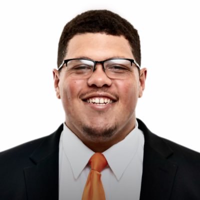 @Vol_Football | Assistant Offensive Line Coach