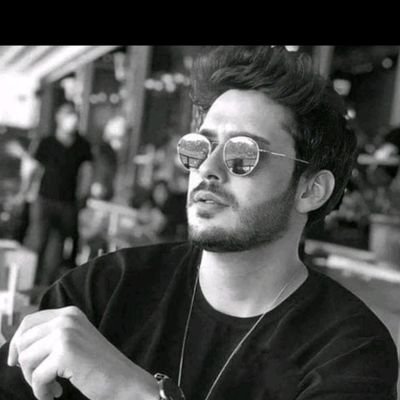 qwertyu86716882's profile picture. 