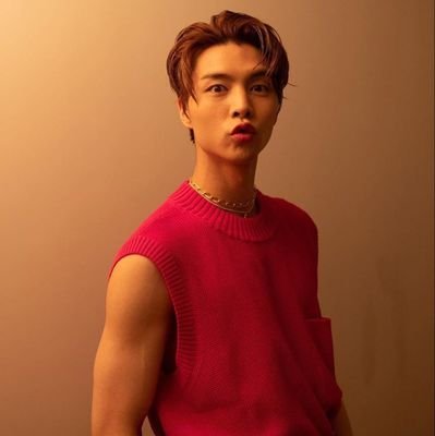 〔 𝘙𝘰𝘭𝘦𝘱𝘭𝘢𝘺𝘦𝘳 ╱ 1995`s pride 〕┊͙ charismatic man from Chicago and also known as everybody `s oppa，cαll him Johnny Seo from #NCT127 ｡ ・
DIVERSA