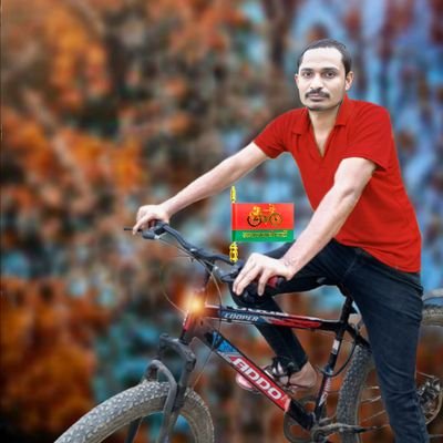 सदस्य जिला पंचायत |
पुर्व जिला अध्यक्ष युवाजन सभा |
पुर्व छात्र संघ अध्यक्ष |
280-विधानसभा जलालपुर, अम्बेडकर नगर | 
बड़े भैया धर्मेन्द्र यादव