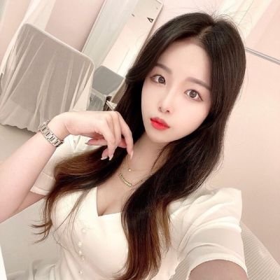 MingBu49609's profile picture. 