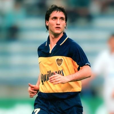 hincha de boca, lógicamente

cuenta dedicada a la personalidad más ganadora de la historia de boca 7️⃣-

fundamentalmente bilardista 👨‍⚕️👃