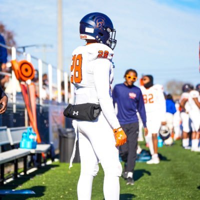 thechos3nonee's profile picture. 