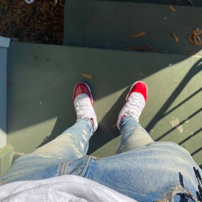 TooUnderra21008's profile picture. 